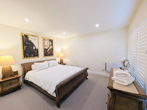 ONE Luxury Apartment - Tourism Canberra 2