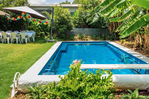 OXLEY Mineral Pool & Private Home SuburbanSTAY - Tourism Canberra 2