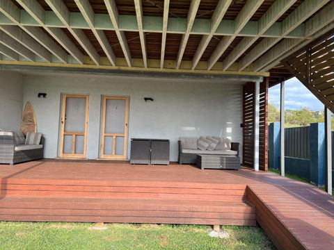 One Bedroom CBD Unit, Walk To Beaches & Cafes - Tourism Canberra 2