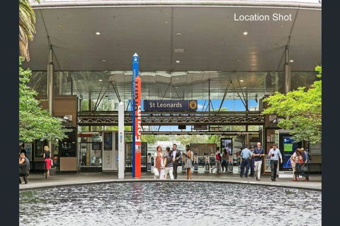 OXLST - St Leonards Sophistication Everything At Doorstep - Tourism Canberra 1