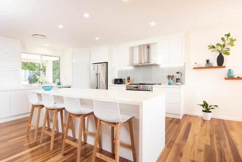 Palm Breeze - Tourism Canberra 3