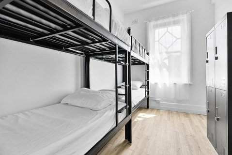 Pad Hostel - Tourism Canberra 1