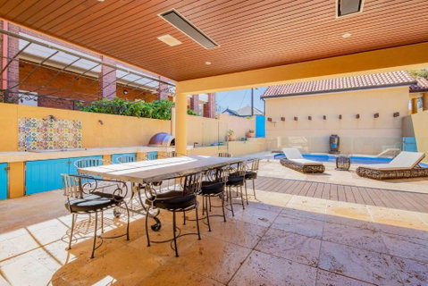 Palazzo Paradiso - Mediterranean-inspired Elegance - Tourism Canberra 0