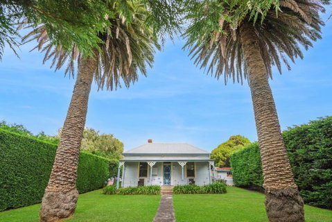 Palm Cottage - Tourism Canberra 2