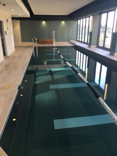 Panoramic Views In Luxurious Brand New Apartment - Tourism Canberra 2