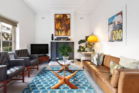 Parkside Hideaway - Beautiful Art Deco Near Zoo - Tourism Canberra 0