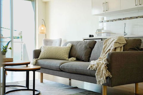 Perfect Location Cozy Townhouse McKinnon Station - Tourism Canberra 2