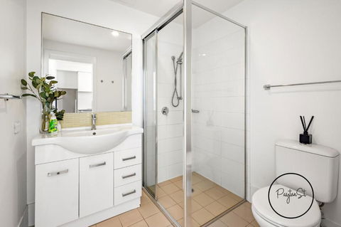 Perfect Penthouse - WiFi Included - Tourism Canberra 1
