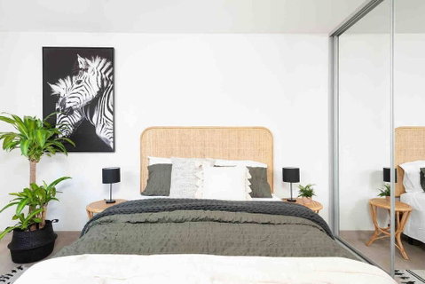 PERFECT STAY 2MIN By WALK TO THE BEACH FREE PARKING - Tourism Canberra 3