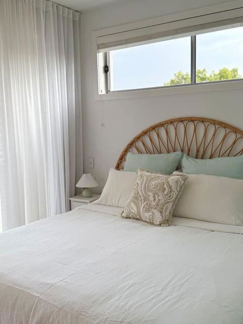 Perfect Summer Lake House - Tourism Canberra 2