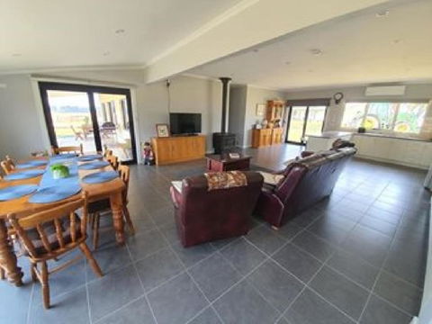 Pleasant Hill BnB - Tourism Canberra 3