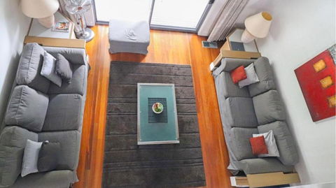 Plover Executive Deluxe Villa 25 - Tourism Canberra 0