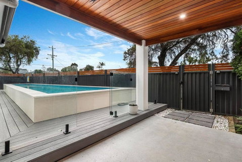 Pool House Hideaway - Tourism Canberra 1