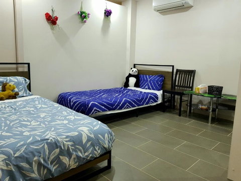 Quiet 2 Bedroom Farm House - Tourism Canberra 3