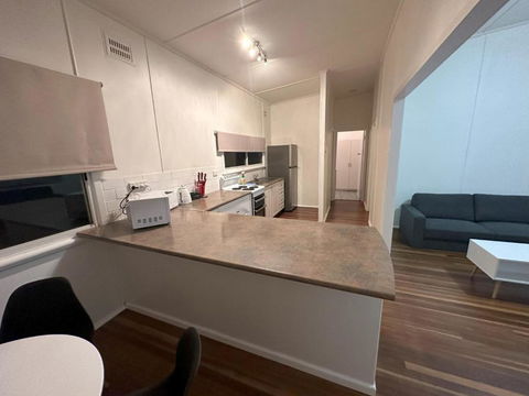 Private 1 Bedroom Apartment With Fenced Yard - Tourism Canberra 2
