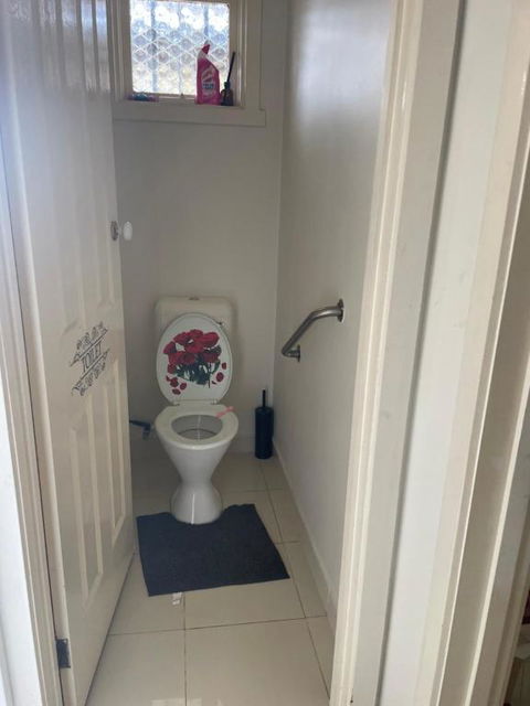 Private Room Near Melbourne Airport - Tourism Canberra 2