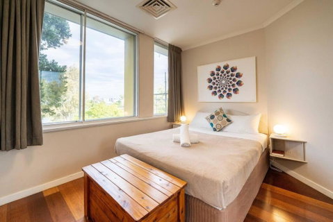 Quaint Auchenflower 1B1B Apt W Parking Close To UQ - Tourism Canberra 0