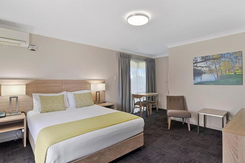 Quality Inn Carriage House - Tourism Canberra 0