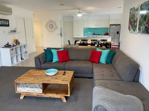 R&R By The Bay In Prime Location - Tourism Canberra 1