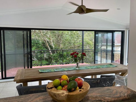 Rainbow Beachhouse - Deluxe, Pristine Location - Tourism Canberra 2