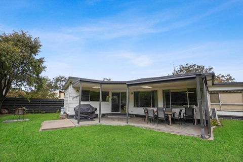 Raymond Island Retreat - Tourism Canberra 3