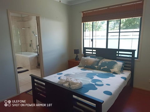 Quand0ng Valley Inn - The Hidden Waterfall Family Retreat - Tourism Canberra 3