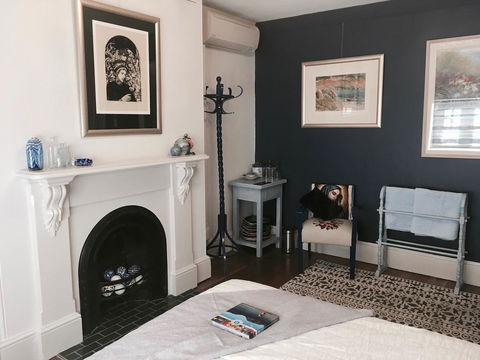 Assemblage Boutique Art B & B - Tourism Canberra 2
