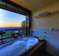 At Remingtons Private Cottages  Lodge - Tourism Canberra