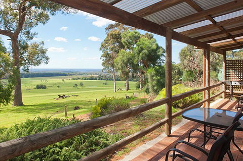 Augusta Sheoak Chalets - Tourism Canberra 0