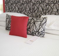Avaleen Lodge Motor Inn - Tourism Canberra