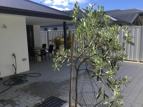 Azure@Ramada - Tourism Canberra 1