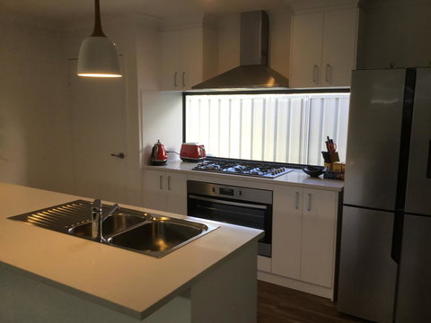 Azure@Ramada - Tourism Canberra 3