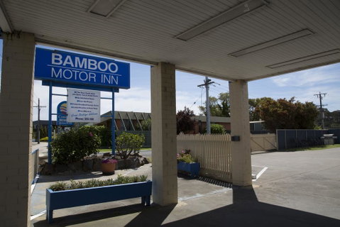 Bamboo Motor Inn - Tourism Canberra 2