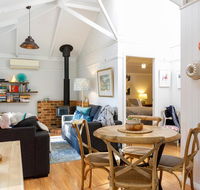 Bandalong Cottages - Tourism Canberra
