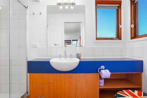 Barcoo - Tourism Canberra 1