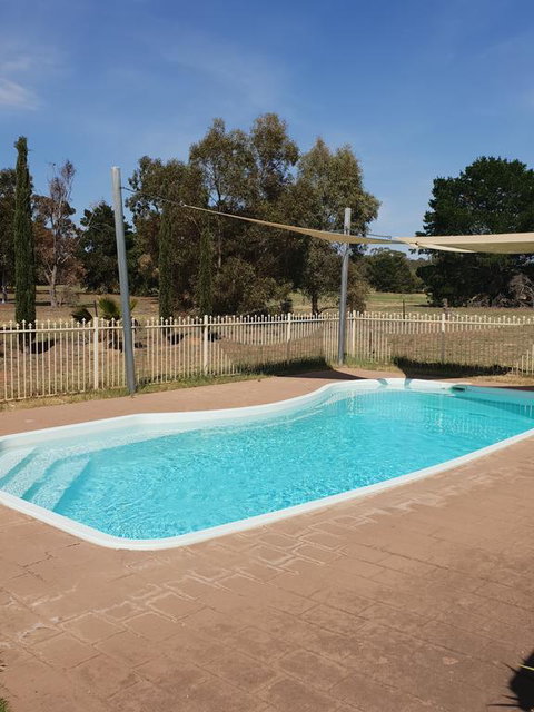 Barooga Golf View Motel - Tourism Canberra 3