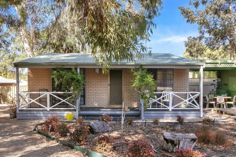 Barossa Country Cottages - Tourism Canberra 2