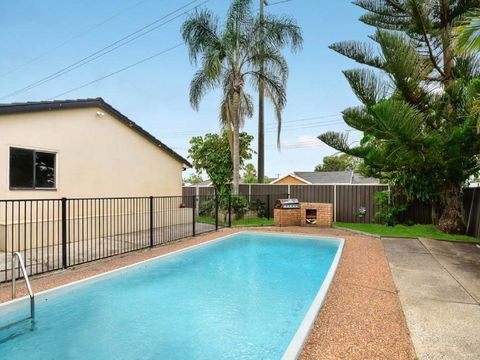 Bass House - Tourism Canberra 0