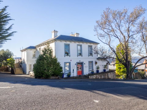 Battery Point Manor - Tourism Canberra 0