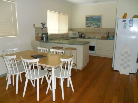 Bayside At Falcon Bay - Tourism Canberra 2