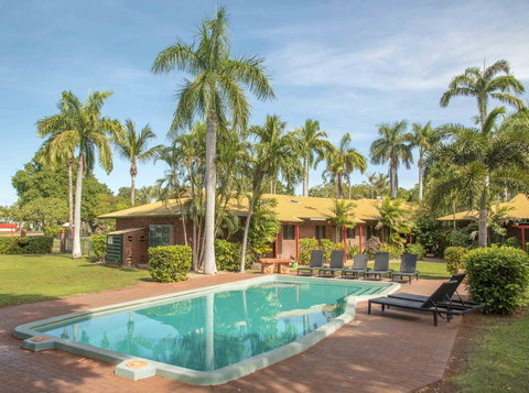 Bayside Holiday Apartments - Tourism Canberra 0