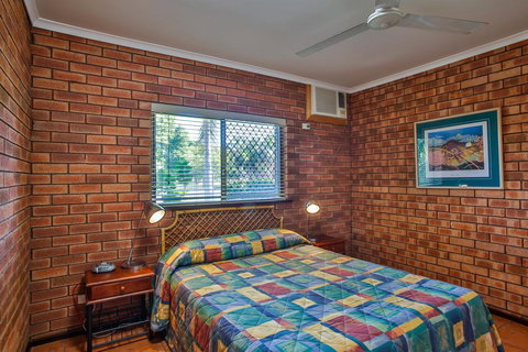 Bayside Holiday Apartments - Tourism Canberra 1