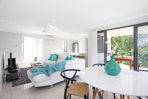 Beach Breeze Holiday House - Tourism Canberra 3