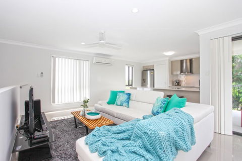 Beach Breeze Holiday House - Tourism Canberra 1