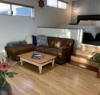 Beach Charm Villa Suite - Tourism Canberra