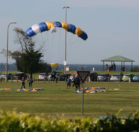 Beach Park Motel - Tourism Canberra