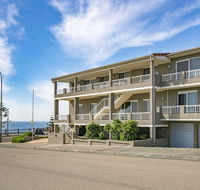 Beachcomer Unit 2 - The Entrance NSW - Tourism Canberra