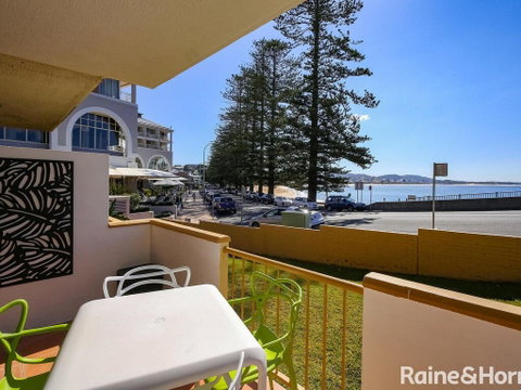 Beachfront Terrigal - 4/24 Terrigal Espl - Tourism Canberra 1
