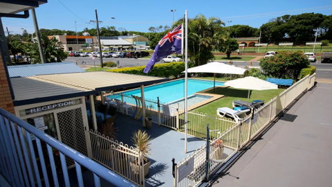 Beachlander Holiday Apartments - Tourism Canberra 1