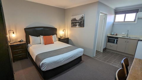 River Motel - Tourism Canberra 2